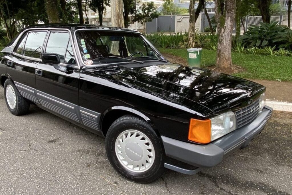 Chevrolet Opala clássico